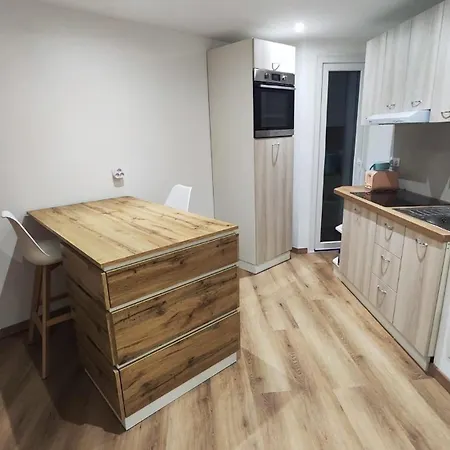 Apartman Fleurs De Provence - Proche Centre-ville Cannes