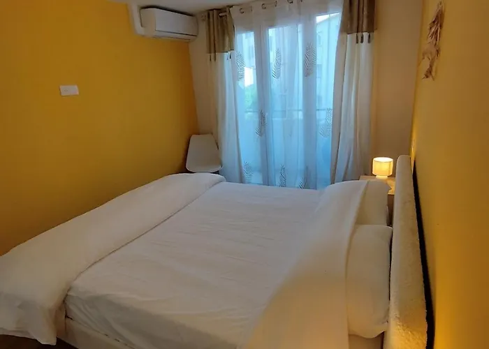 Fleurs De Provence - Proche Centre-ville Apartman *